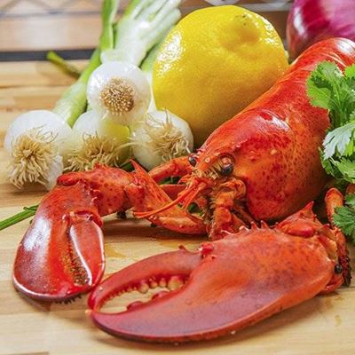 LOBSTER, LEMON, SHELL, COOKED, CLAWS, ONIONS, PARSLEY, DELICACY, FOOD