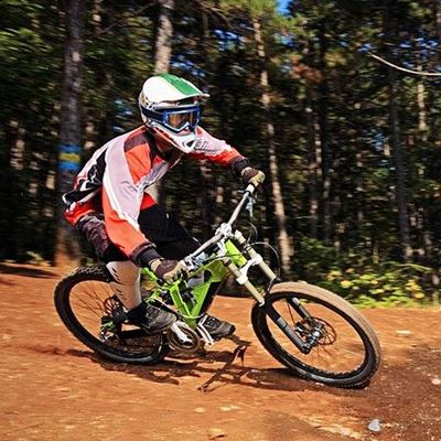 BICYCLE, RIDER, TRAIL, HELMET, SPEED, WHEELS, DOWNHILL, EXERCISE, FOREST