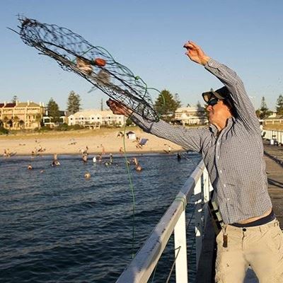 CASTING, SWIMMERS, BEACH, ROPE, PIER, SUNGLASSES, THROW, SAND, SHORE