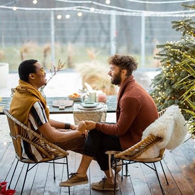 CARDIGAN, PLATE, THROW, BEARD, OUTDOORS, DECKING, TABLE, CURLS, SWEATER, WICKER, FENCING