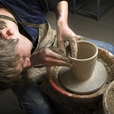 POTTER, CLAY, HANDS, SIZE, JEANS, POT, EAR, SHAPE, SKILL, APRON, WET, CERAMIC